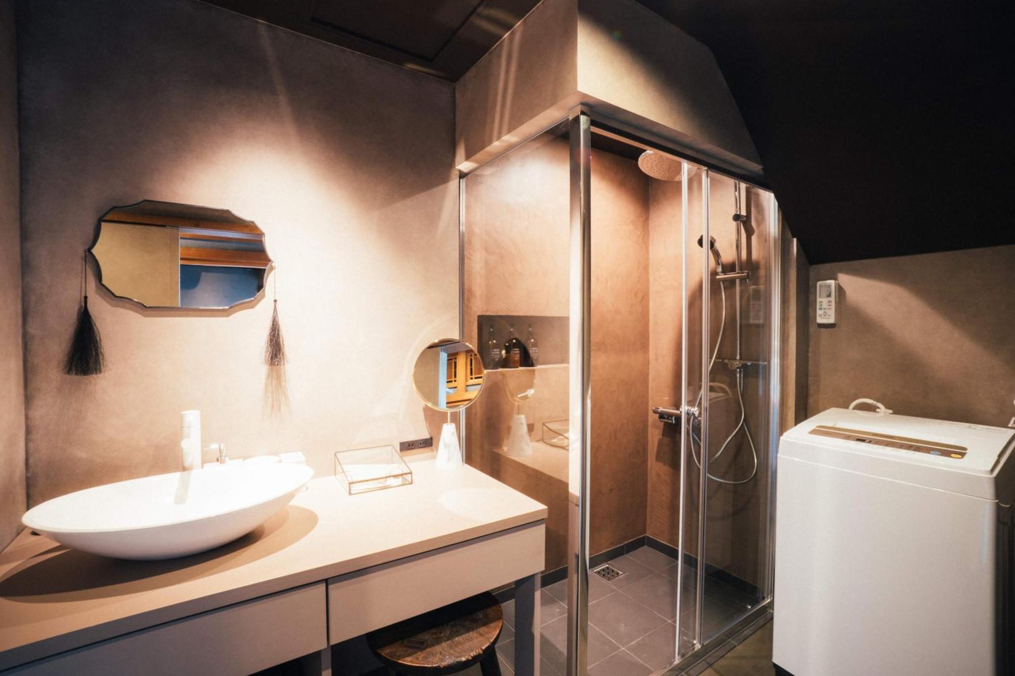 Bed And Craft Hotel Nanto Exterior photo